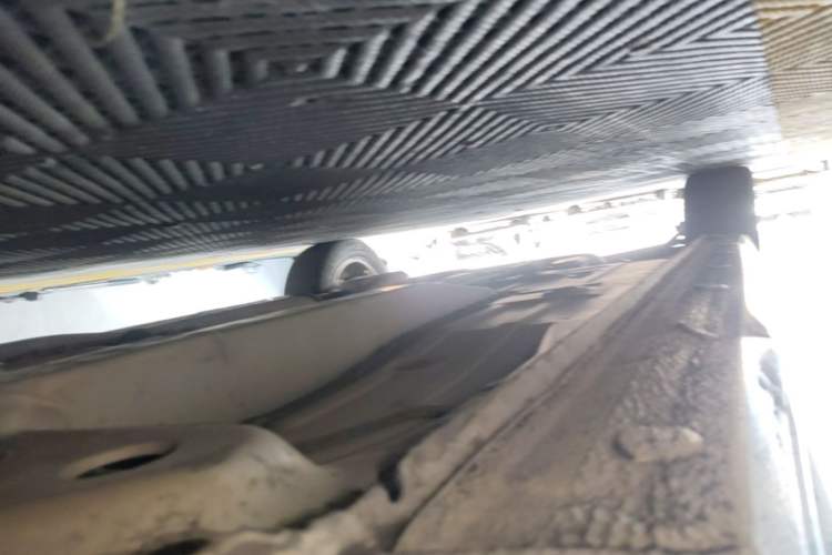 Used Buick GT 2016 15N Automatic Elite Edition Right Side Sill