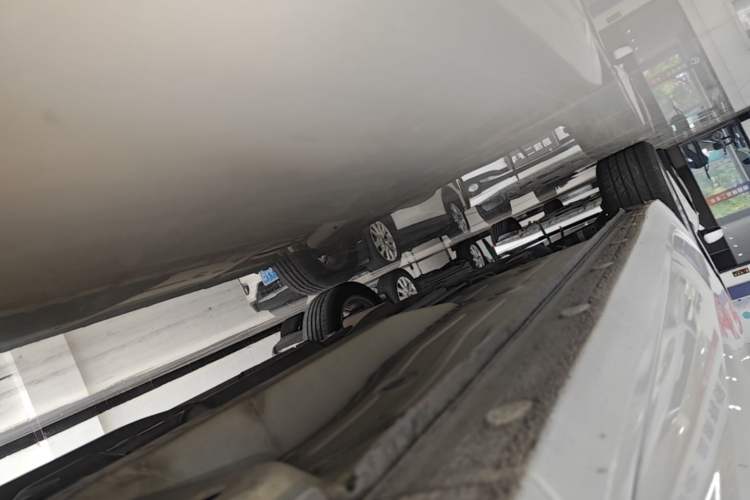 Used Buick GT 2016 15N Automatic Luxury Edition Right Side Sill