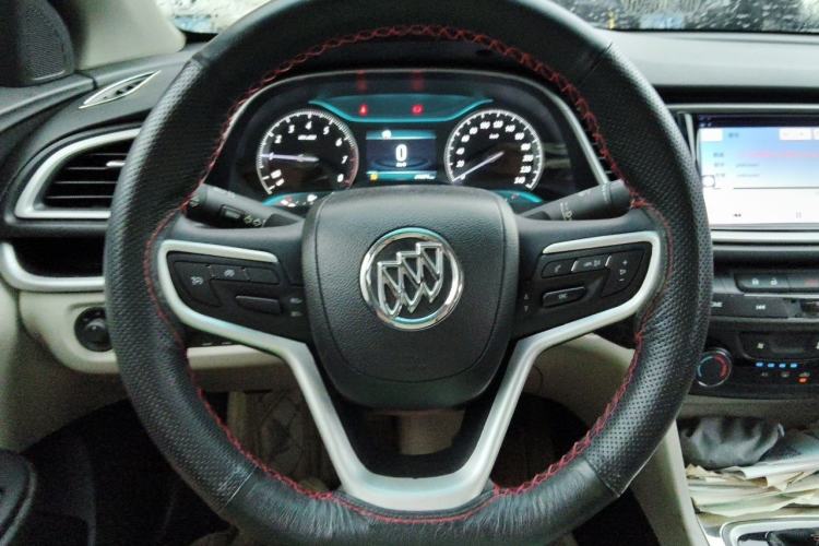 Used Buick GT 2016 15N Automatic Elite Edition Steering Wheel