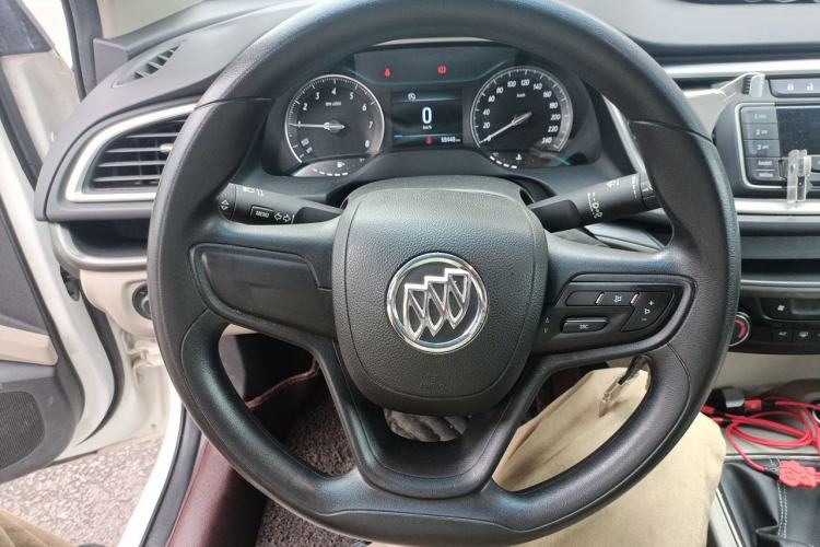 Used Buick GT 2016 15N Manual Elite Edition Steering Wheel
