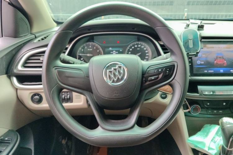 Used Buick GT 2016 15N Automatic Elite Edition Steering Wheel