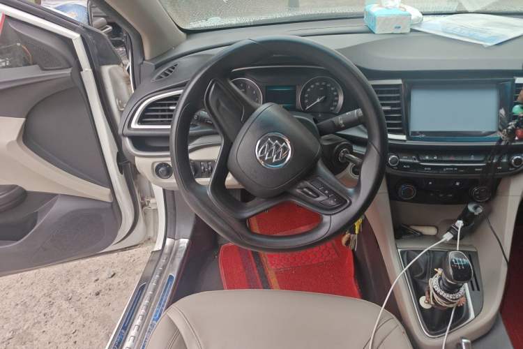 Used Buick GT 2016 15N Manual Elite Edition Steering Wheel