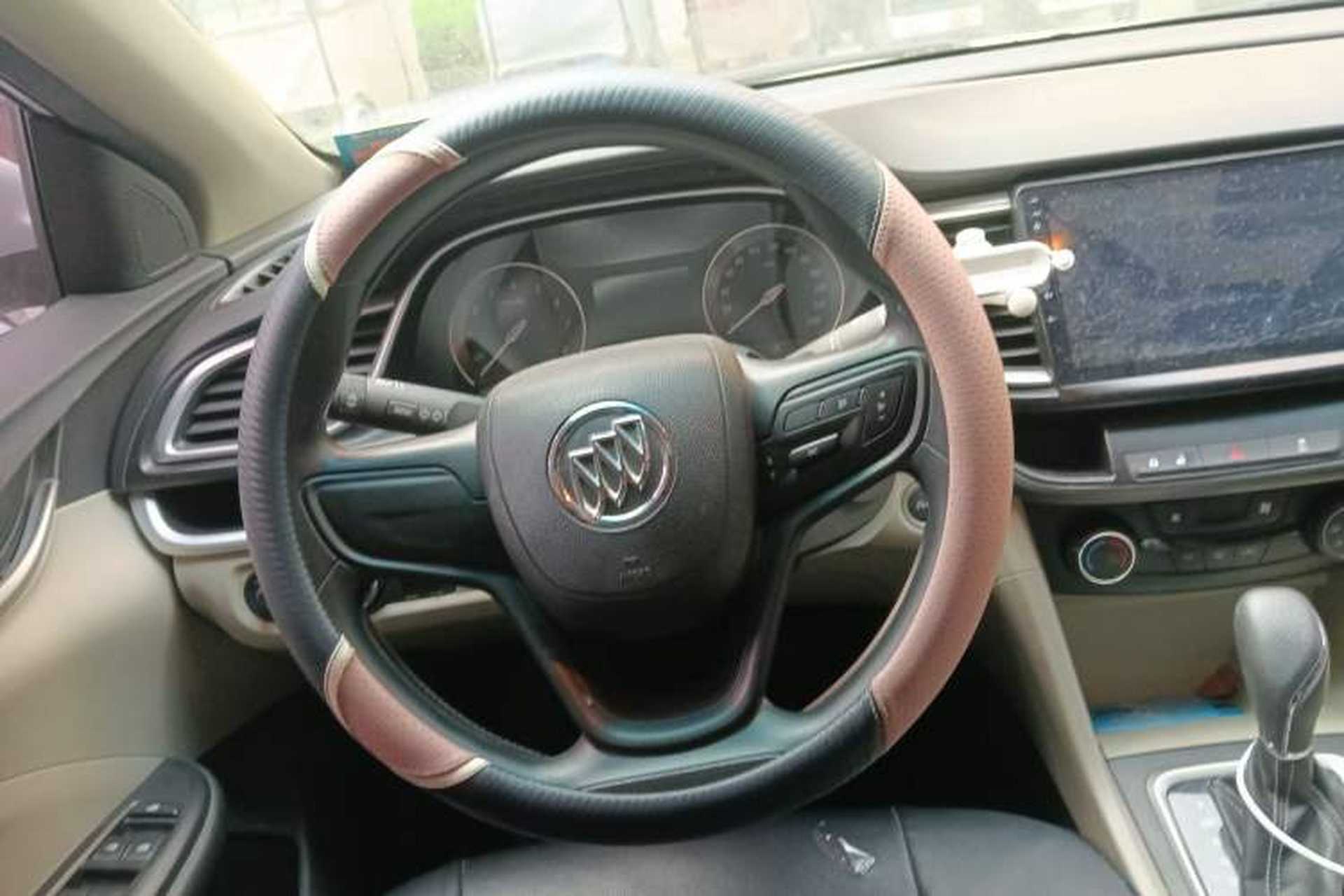Used Buick GT 2016 15N Automatic Elite Edition Steering Wheel