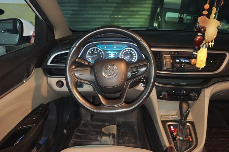 Used Buick GT 2016 15N Automatic Elite Edition Steering Wheel