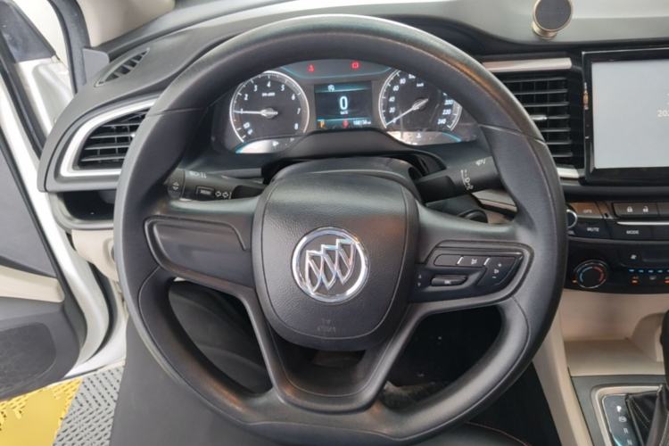 Used Buick GT 2016 15N Automatic Elite Edition Steering Wheel