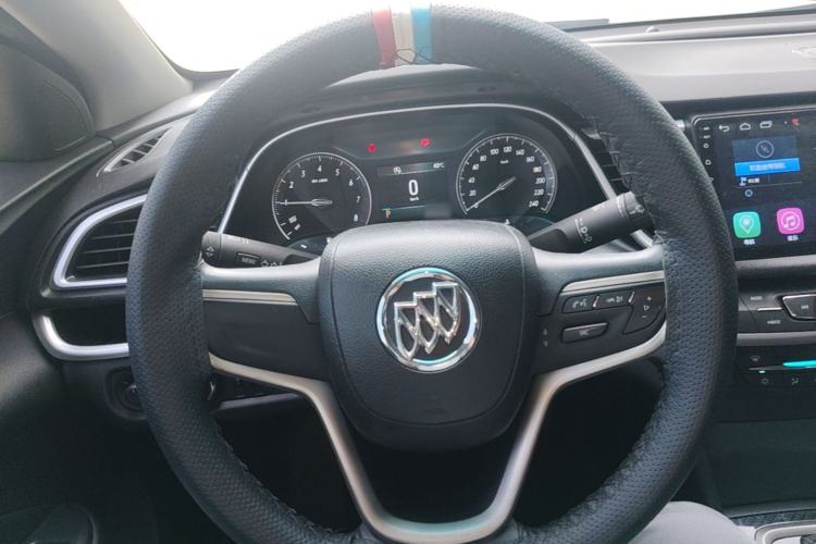 Used Buick GT 2016 15N Automatic Luxury Edition Steering Wheel