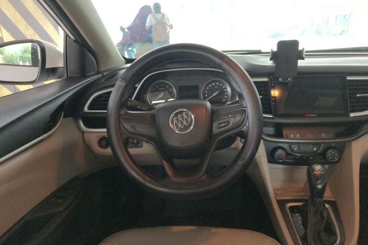Used Buick GT 2016 15N Automatic Elite Edition Steering Wheel