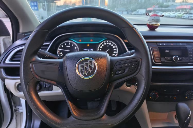 Used Buick GT 2016 15N Automatic Entry-Level Trim Steering Wheel