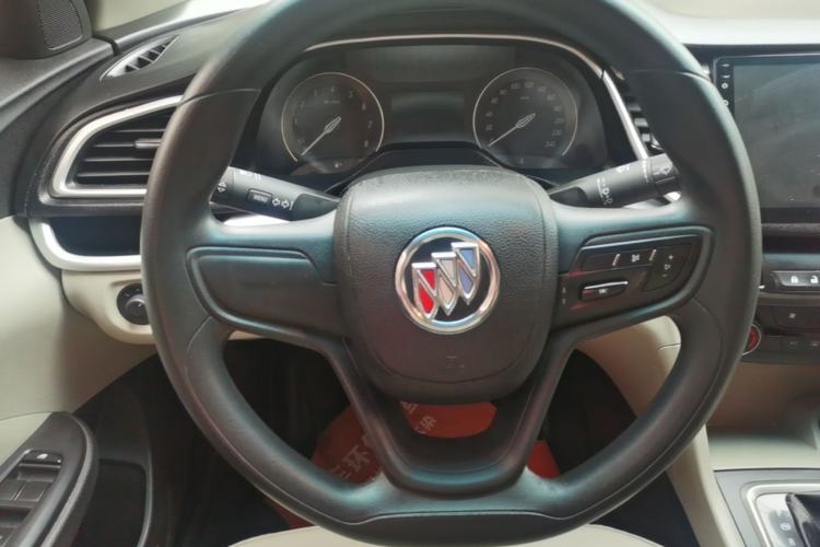 Used Buick GT 2016 18T Dual-Clutch Elite Model Steering Wheel
