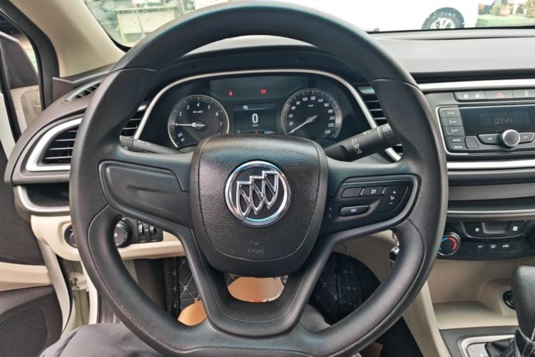 Used Buick GT 2016 15N Automatic Elite Edition Steering Wheel