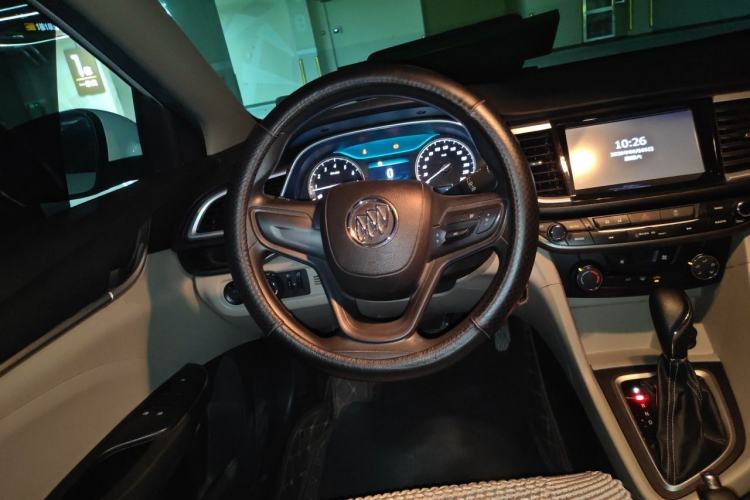Used Buick GT 2016 15N Automatic Elite Edition Steering Wheel