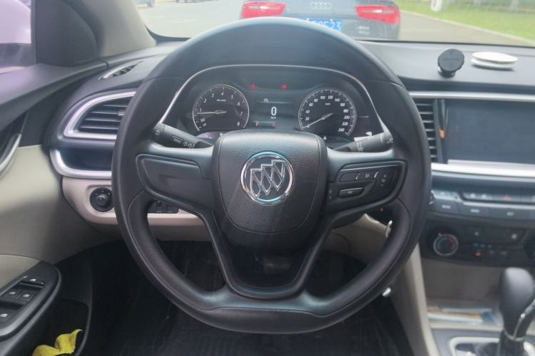 Used Buick GT 2016 15N Automatic Elite Edition Steering Wheel