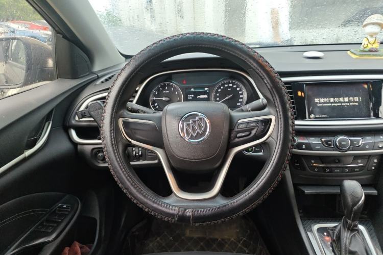 Used Buick GT 2016 15N Automatic Luxury Edition Steering Wheel