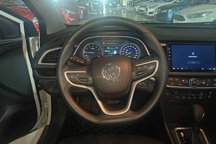 Used Buick GT 2016 18T Dual-Clutch Luxury Model Steering Wheel