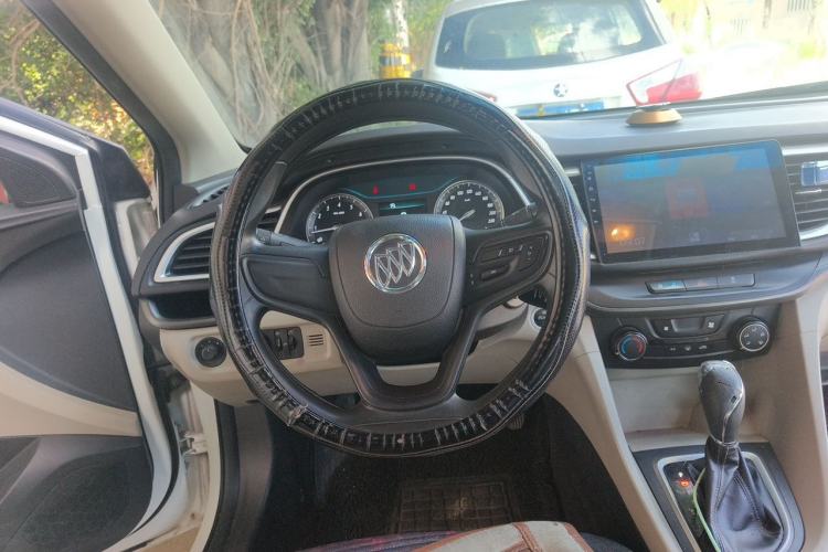 Used Buick GT 2016 18T Dual-Clutch Elite Model Steering Wheel
