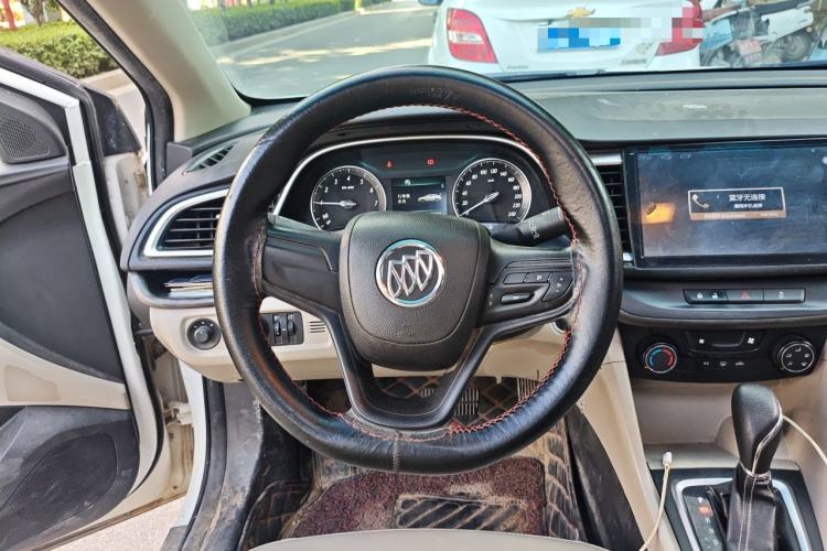 Used Buick GT 2016 15N Automatic Elite Edition Steering Wheel