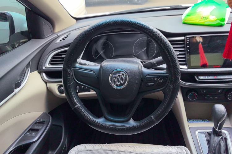 Used Buick GT 2016 15N Automatic Elite Edition Steering Wheel