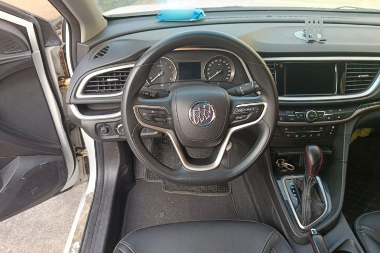 Used Buick GT 2016 15N Automatic Luxury Edition Steering Wheel