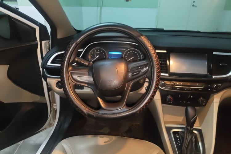 Used Buick GT 2016 15N Automatic Elite Edition Steering Wheel