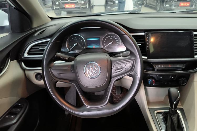 Used Buick GT 2016 15N Automatic Elite Edition Steering Wheel