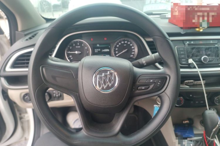 Used Buick GT 2016 18T Dual-Clutch Elite Model Steering Wheel