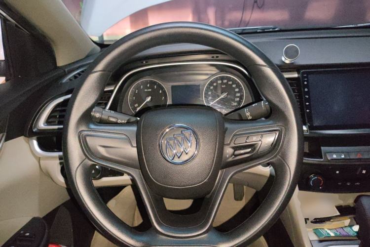 Used Buick GT 2016 18T Dual-Clutch Elite Model Steering Wheel