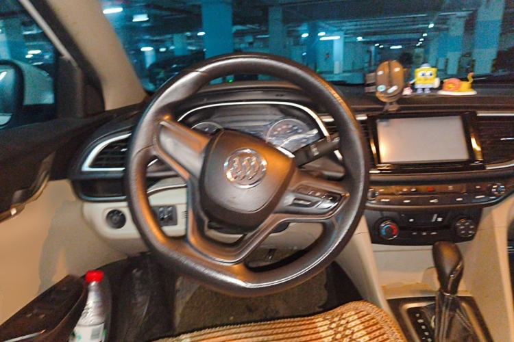Used Buick GT 2016 15N Automatic Elite Edition Steering Wheel