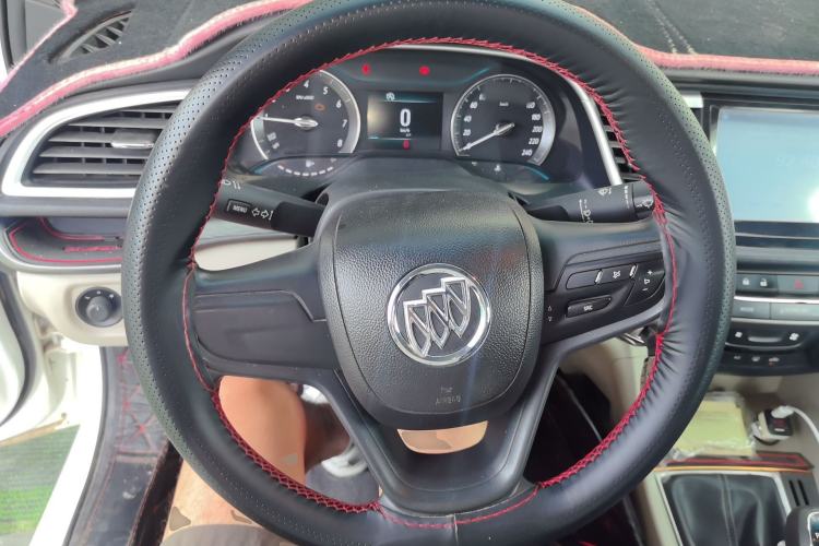 Used Buick GT 2016 15N Manual Elite Edition Steering Wheel