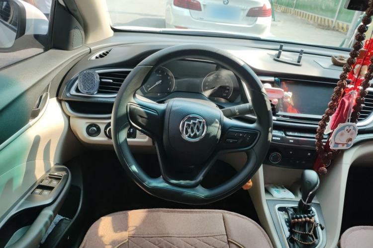 Used Buick GT 2016 15N Automatic Elite Edition Steering Wheel