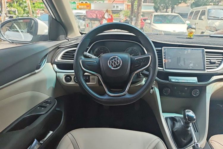 Used Buick GT 2016 15N Manual Elite Edition Steering Wheel
