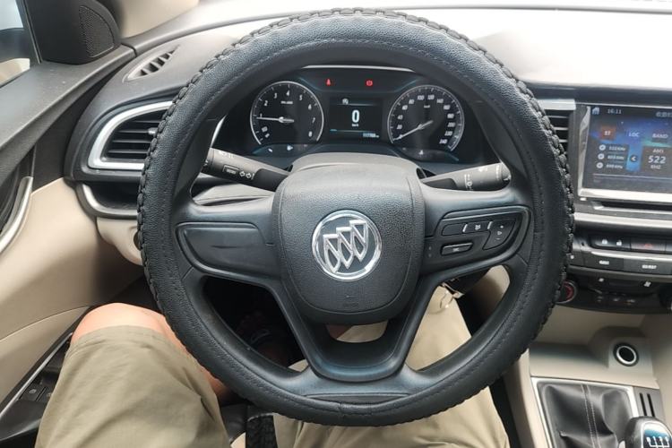 Used Buick GT 2016 15N Manual Elite Edition Steering Wheel