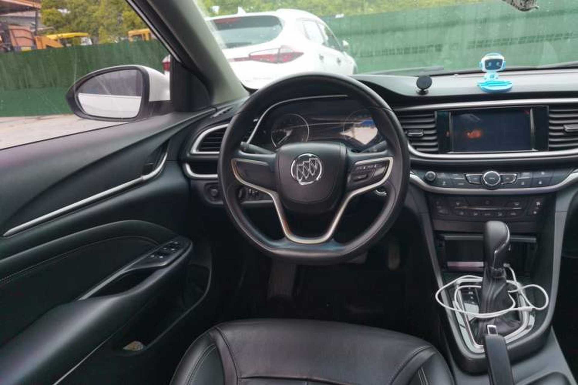 Used Buick GT 2016 15N Automatic Elite Edition Steering Wheel