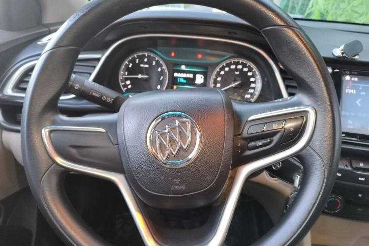 Used Buick GT 2016 15N Automatic Elite Edition Steering Wheel