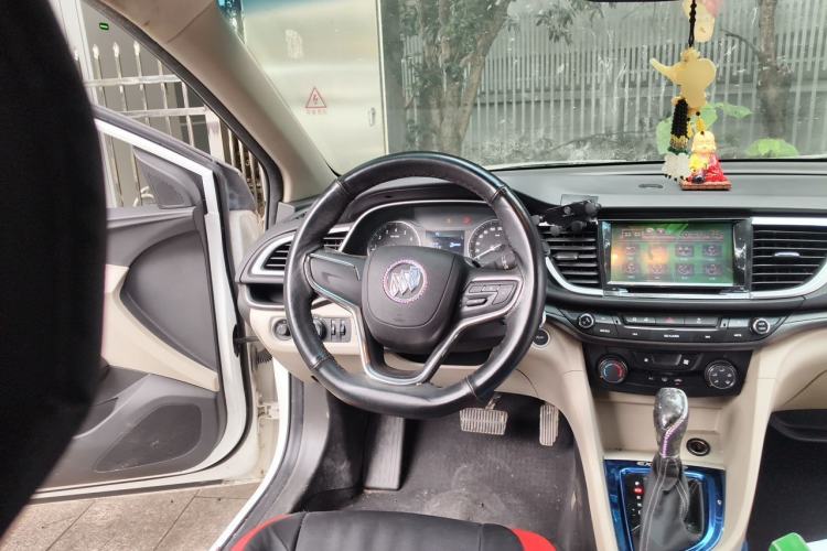 Used Buick GT 2016 15N Automatic Elite Edition Steering Wheel