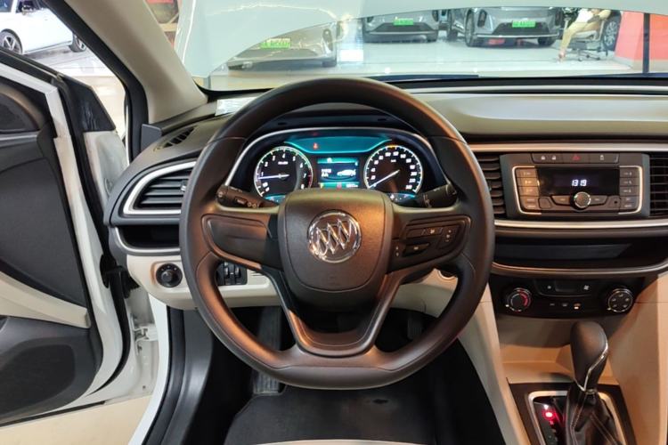 Used Buick GT 2016 15N Automatic Elite Edition Steering Wheel