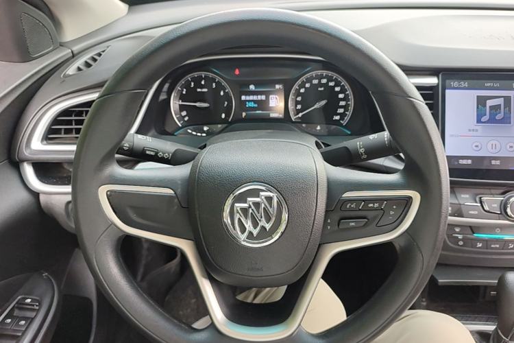 Used Buick GT 2016 15N Automatic Luxury Edition Steering Wheel