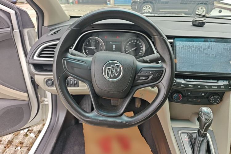 Used Buick GT 2016 15N Automatic Elite Edition Steering Wheel