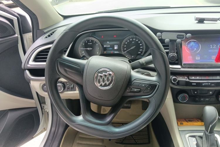 Used Buick GT 2016 15N Automatic Elite Edition Steering Wheel