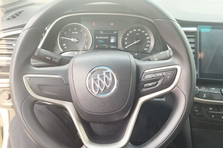 Used Buick GT 2016 15N Automatic Luxury Edition Steering Wheel