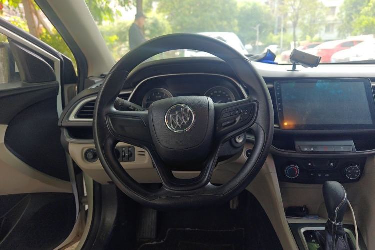 Used Buick GT 2016 15N Automatic Elite Edition Steering Wheel
