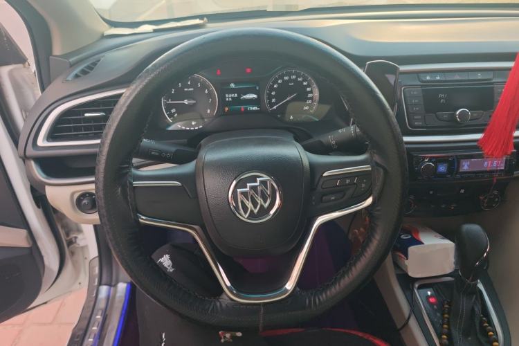 Used Buick GT 2016 15N Automatic Elite Edition Steering Wheel