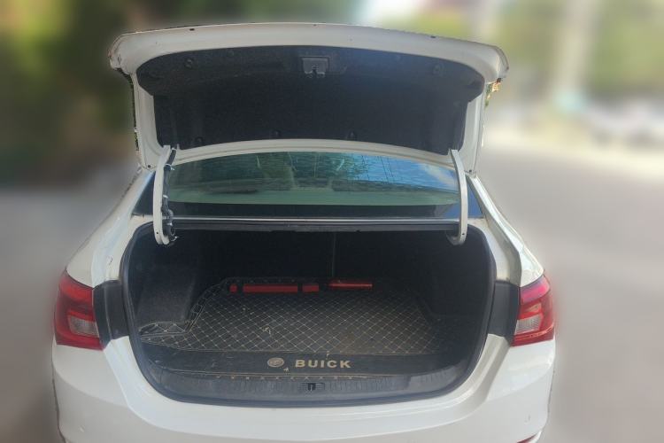Used Buick GT 2016 18T Dual-Clutch Elite Model Trunk