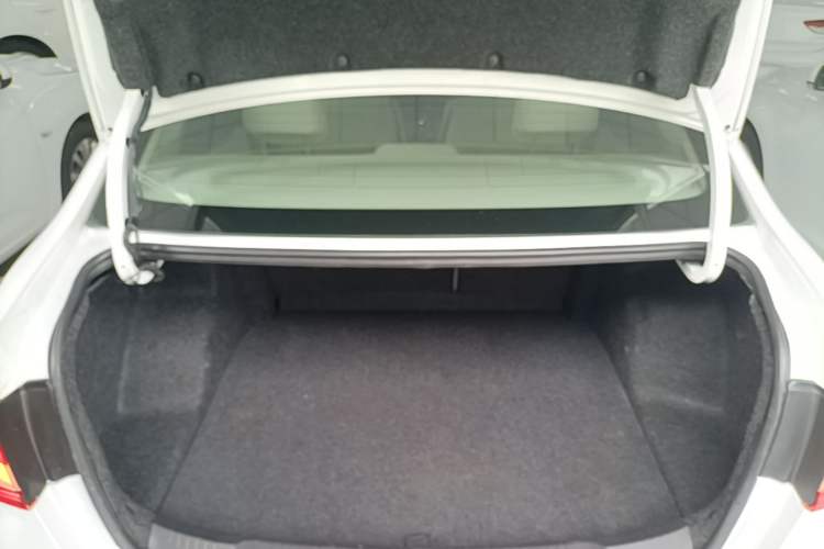 Used Buick GT 2016 15N Automatic Elite Edition Trunk