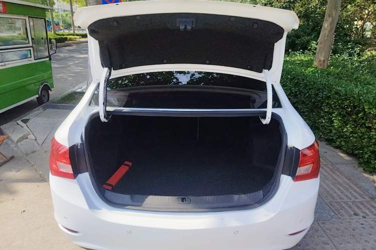 Used Buick GT 2016 15N Automatic Elite Edition Trunk