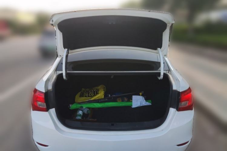 Used Buick GT 2016 15N Manual Entry-Level Trim Trunk