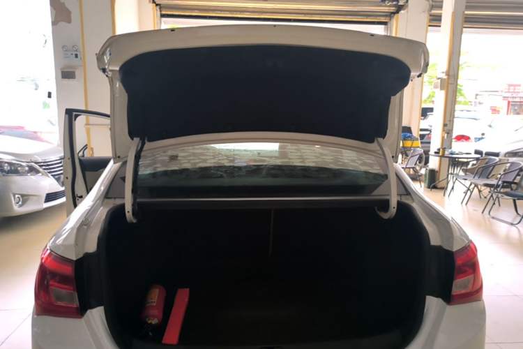 Used Buick GT 2016 15N Automatic Elite Edition Trunk