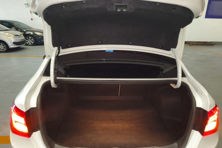 Used Buick GT 2016 15N Automatic Elite Edition Trunk