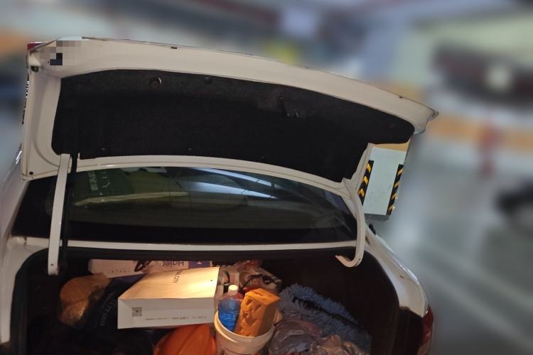Used Buick GT 2016 15N Automatic Entry-Level Trim Trunk