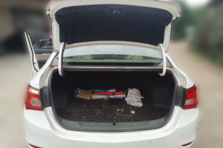 Used Buick GT 2016 15N Automatic Entry-Level Trim Trunk