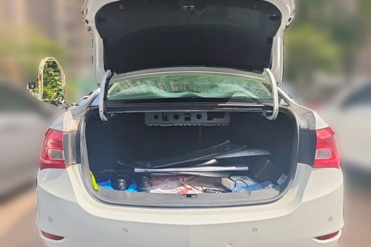 Used Buick GT 2016 15N Manual Elite Edition Trunk